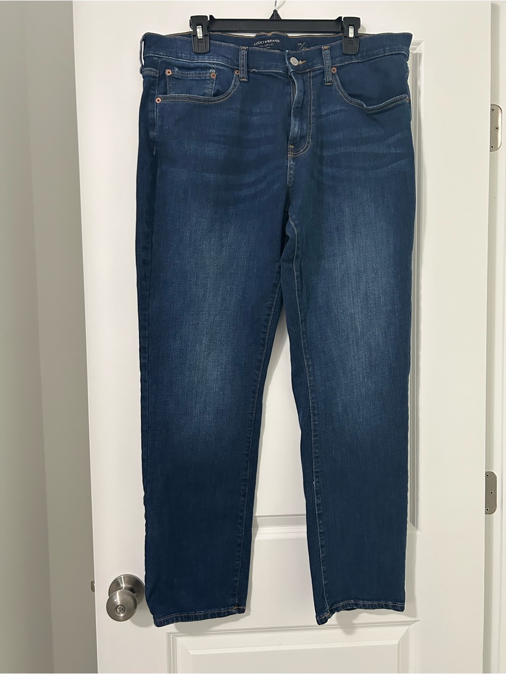 Lucky Brand 410 Athletic Straight Leg Jeans in Dark Blue Wash